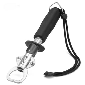 Alicate de Contenção Pega Peixe Booms Gripper com suas pinças viradas para baixo, e com seu cordão preso ao cabo