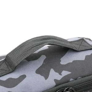 A alça de mão da Bolsa de Pesca Zanter Compact em foco