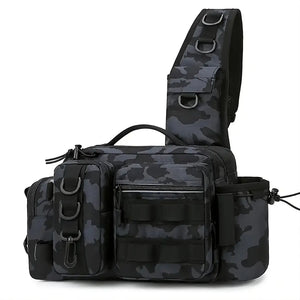 A Bolsa de Pesca Zanter Forest na cor camuflada preta vista de frente