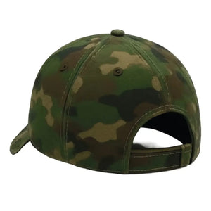 Boné de Pesca Zanter Hunter Camuflado visto de costas e na diagonal, com foco eu seu ajuste de tamanho e em suas costuras reforçadas