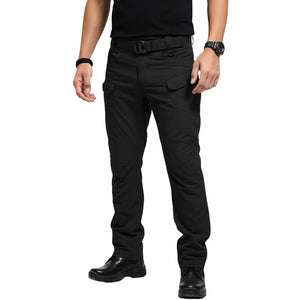 Calça Tática Masculina RipStop na cor preta vista de frente