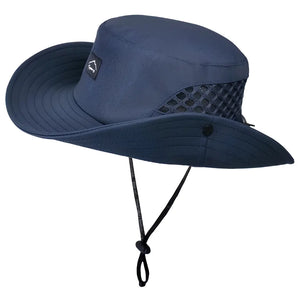 Chapéu de Pesca Zanter Air Trek na cor azul em destaque, com o fundo branco