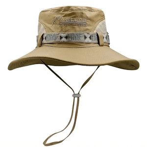 O Chapéu de Pesca Zanter Explorer Max na cor Khaki Sand visto de frente, com o fundo branco