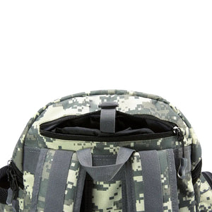 Foco no bolso traseiro em zíper da Mochila de Pesca Bassdash X Camuflada