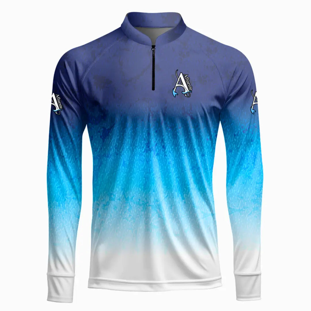 A Camisa de Pesca Extreme na cor Blue Sea, com destaque para sua estampa em degradê