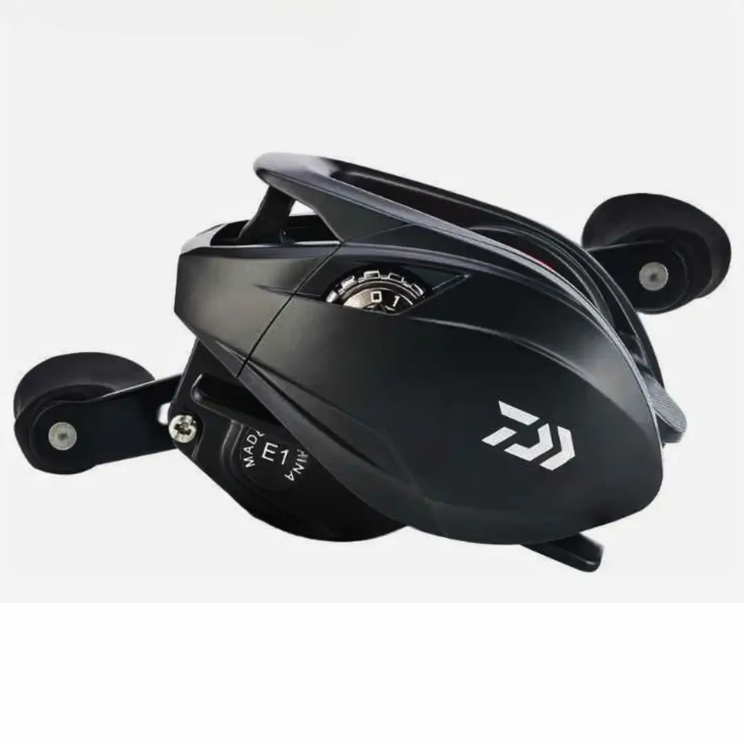 Carretilha Daiwa PR100H ideal para pescaria de artificiais com conforto e controle total