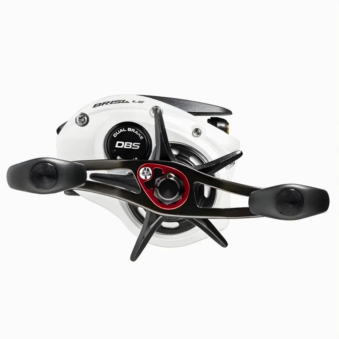 Visão da lateral da Carretilha Marine Sports Brisa LS 8000, com a manivela e a estrela ponto a ponto em foco máximo