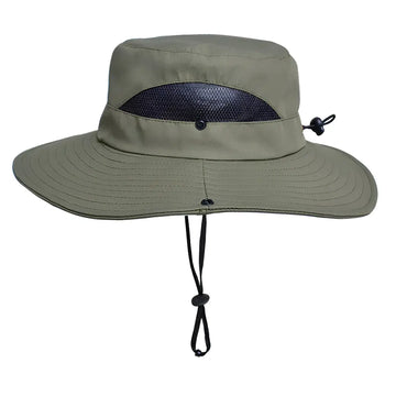 Chapéu de Pesca Zanter Air Field na cor verde militar em foco, com o fundo branco