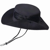 O Chapéu de Pesca Zanter Hunter na cor preta, com o fundo branco