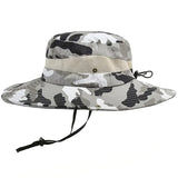 Chapéu de Pesca Zanter Camo Tatical na cor Caqui em foco, com o fundo branco