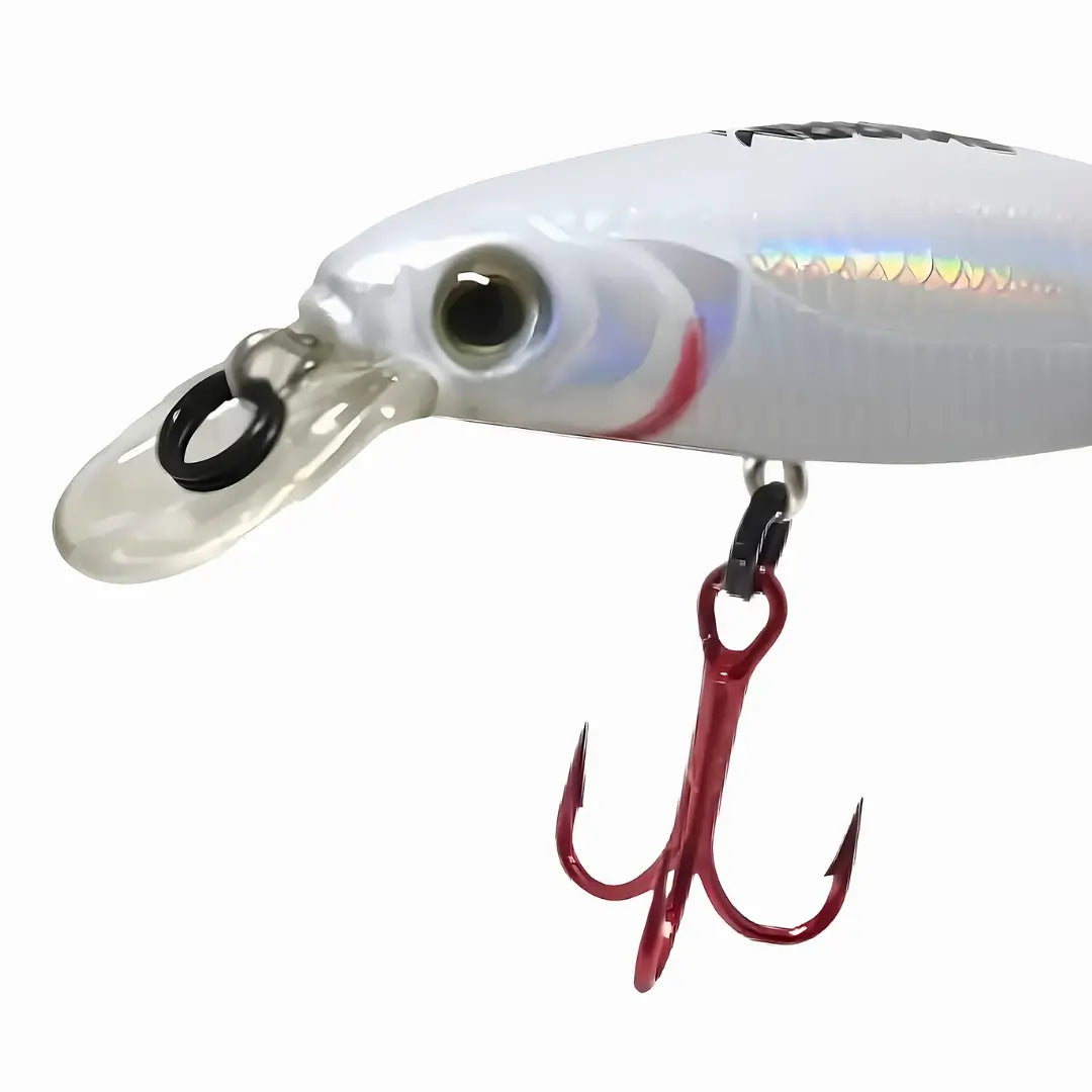 Isca Artificial Savage 85 com sua barbela de meia-água, seu olho 3D e seu split ring em foco