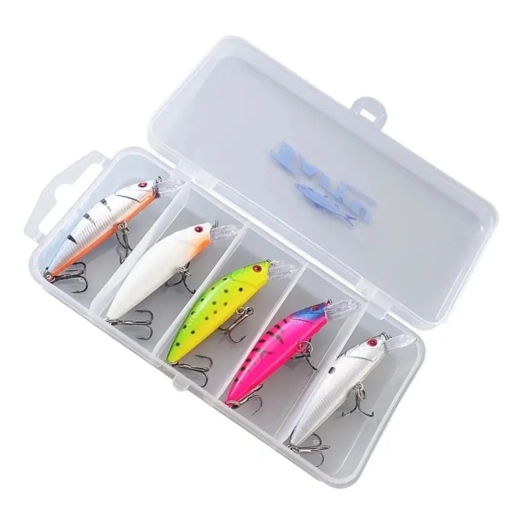 Kit Isca Artificial Minnow Wave com cinco iscas tipo minnow organizadas em um estojo plástico transparente aberto