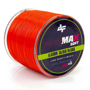Um carretel da Linha Monofilamento Albatroz Tamba Max Soft na cor vermelha em foco