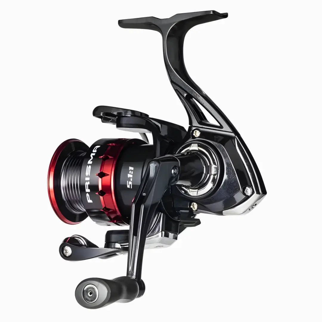 O Molinete Marine Sports Prisma 2500 mostrando seu botão anti-reverso e sua manivela em alumínio