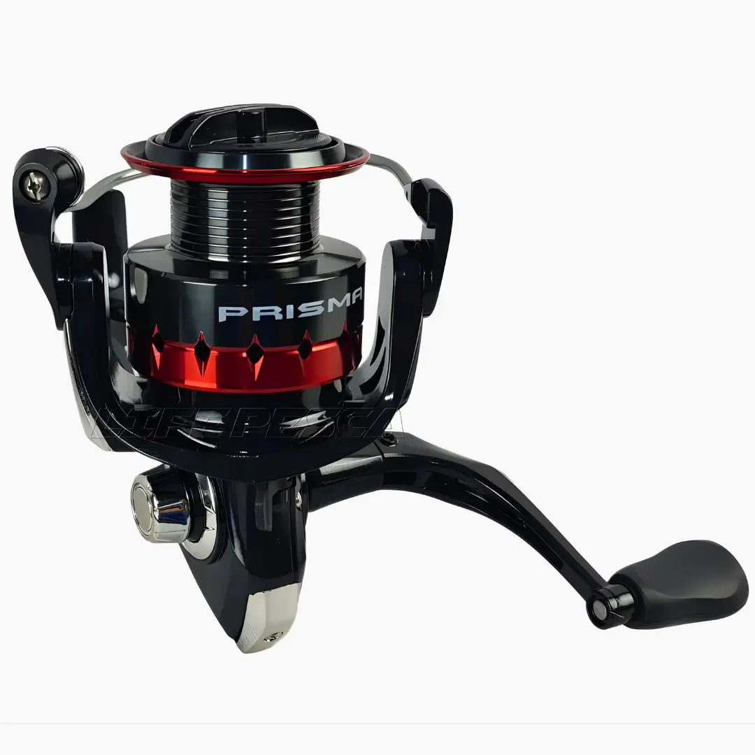 O Molinete Marine Sports Prisma 2500 apresentado na vertical