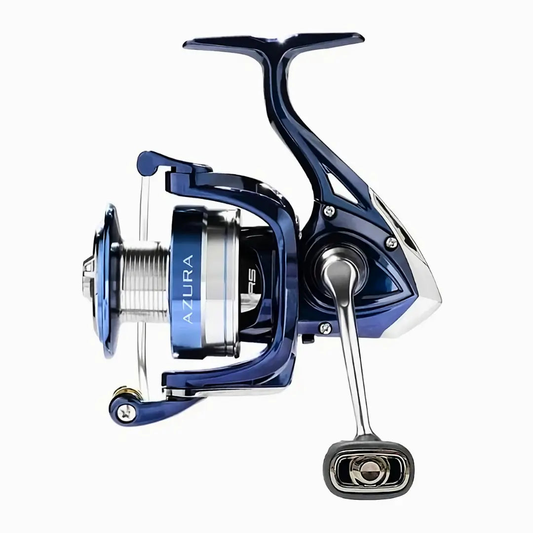 Molinete Marine Sports Azura 1000 visto do lado esquerdo, com a sua manivela no lado esquerdo