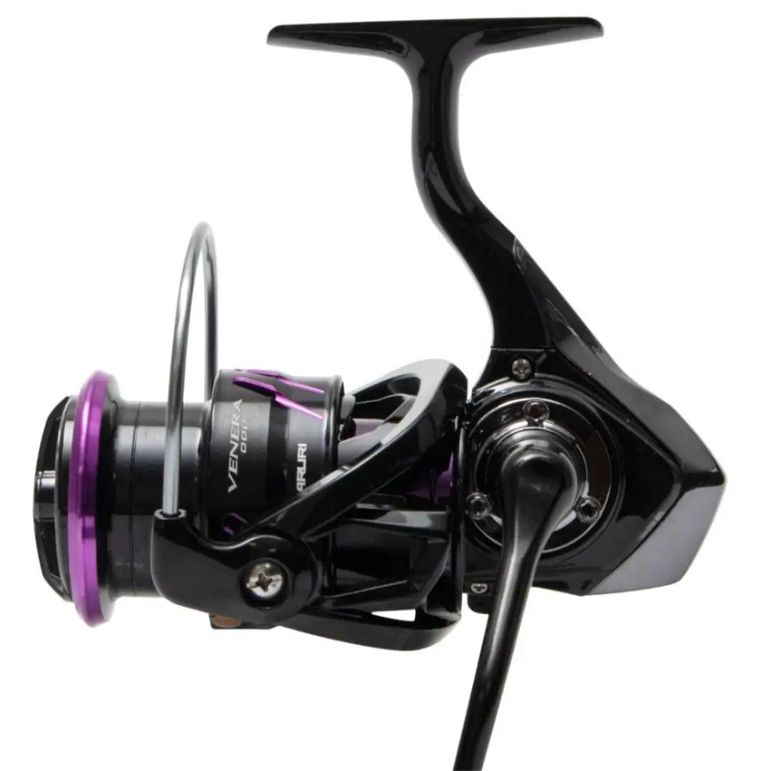 Molinete Maruri Venera 1000 visto do lado esquerdo