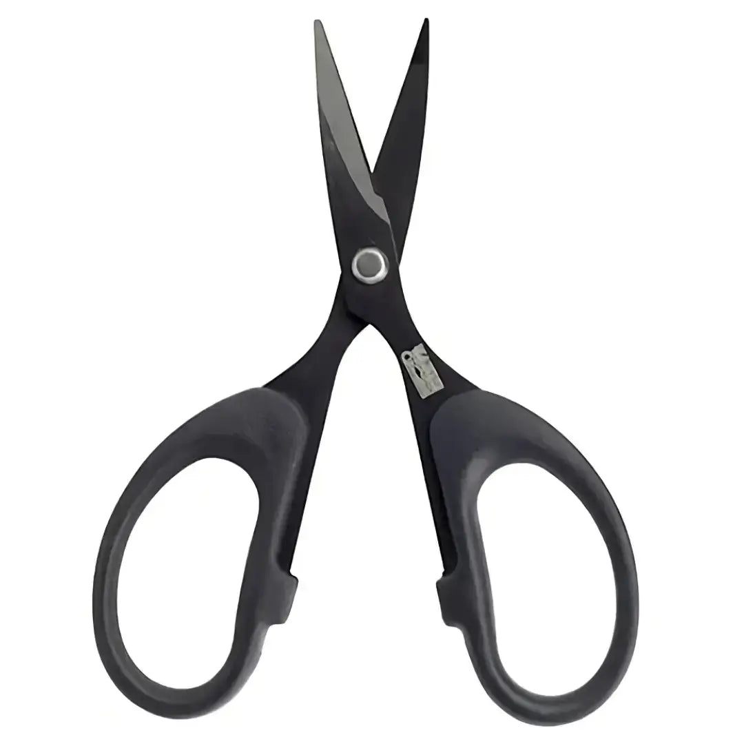 Tesoura de Pesca Marine Precision Aberta com sua ponta virada para cima